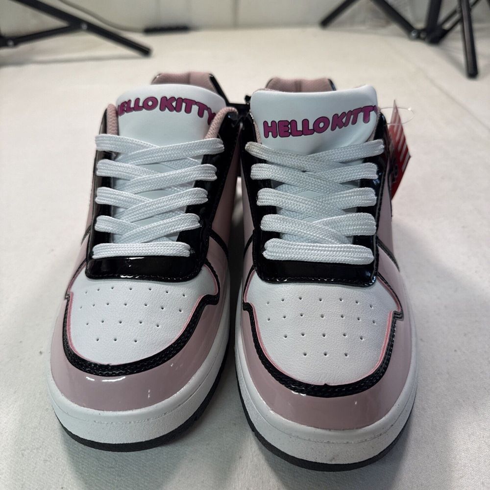Hello Kitty by Sanrio Women's Pink Casual Court Sneakers, Pink, 9, Christmas NWT